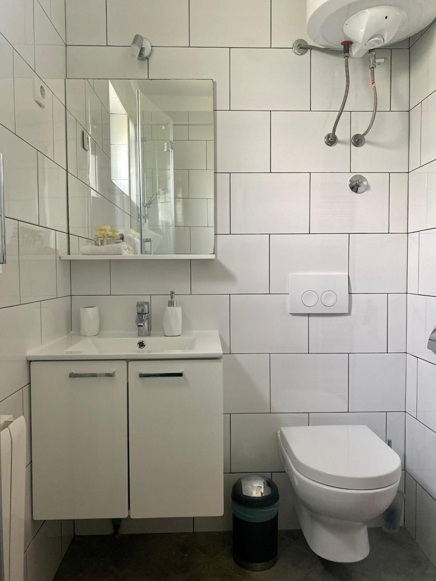 Apartment Ponos 克尔克 外观 照片