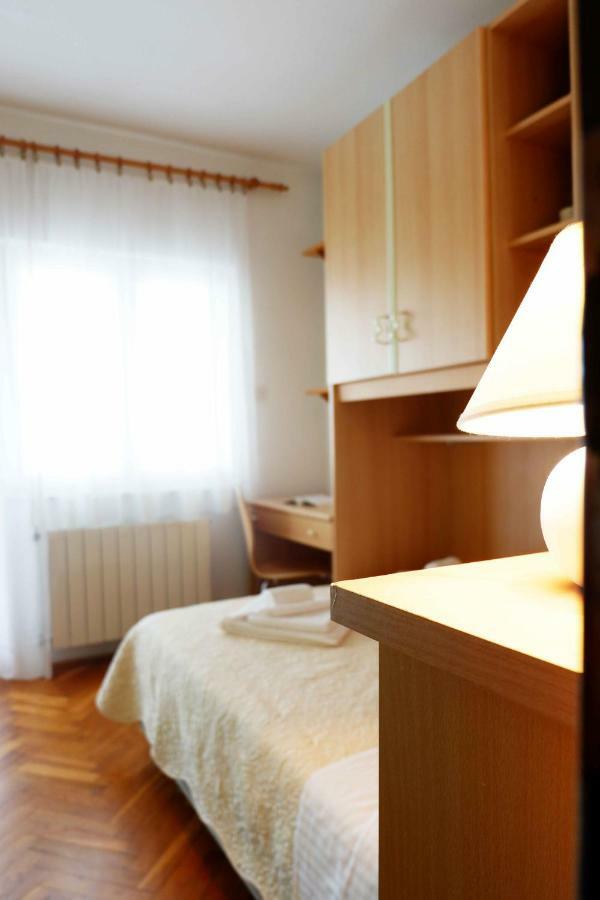 Apartment Ponos 克尔克 外观 照片