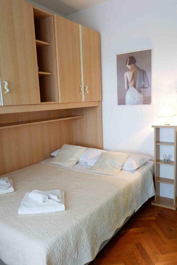 Apartment Ponos 克尔克 外观 照片